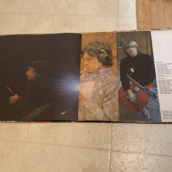 The Rolling Stones BIG HITS! With Multipage PHOTO SPREAD!High Tide&Green Grass🔥 - Picture 5 of 14